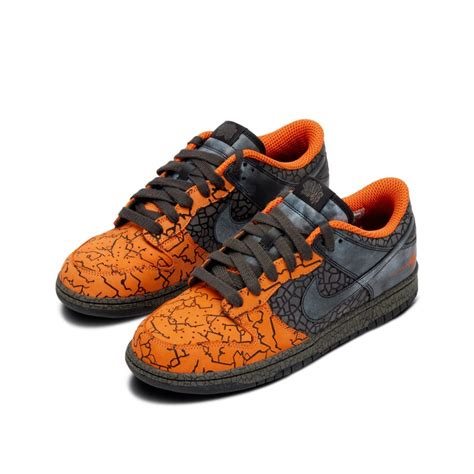 Buy HUF x Dunk Low Priority 'Hufquake' 